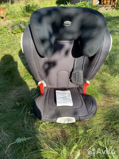 Автокресло britax romer kidfix 15-36