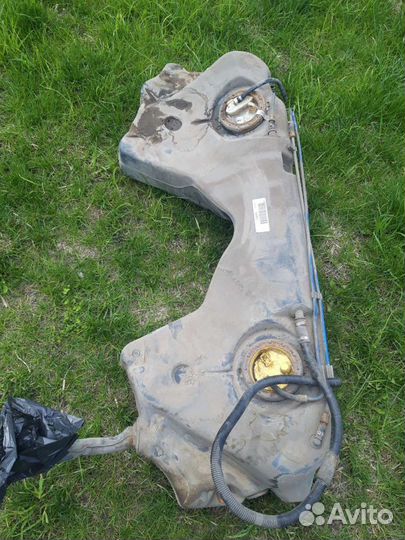 Бензобак BMW E39