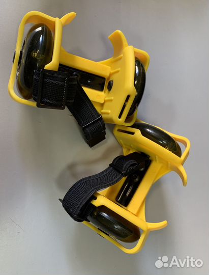 Ролики на пятку, светящиеся