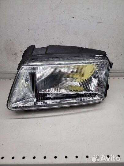 Фара передняя левая Audi A4 B5 1995-1998