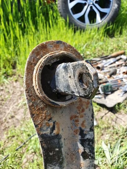 Ford Focus 2 рычаг задний продольный левый