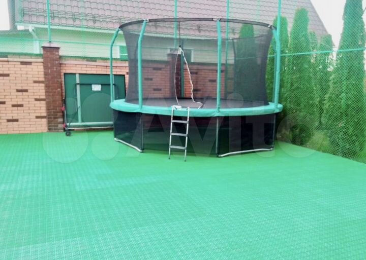 Дом 140 м² на участке 9,5 сот.