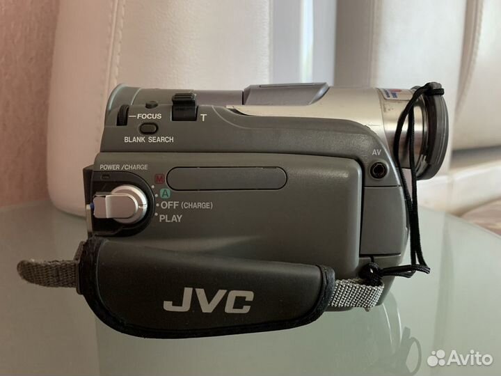 Видеокамера jvc