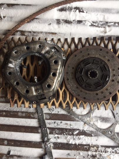 Продам корзину и диск сцепления на УАЗ