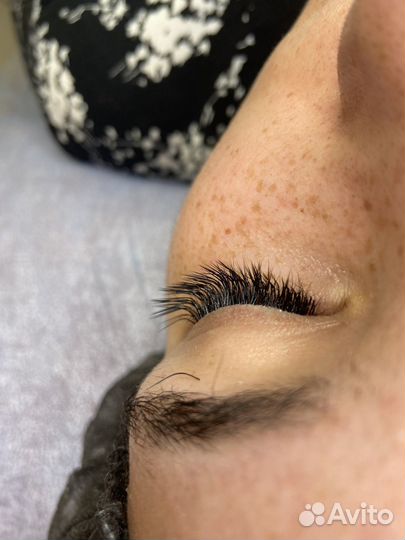 Наращивание ресниц