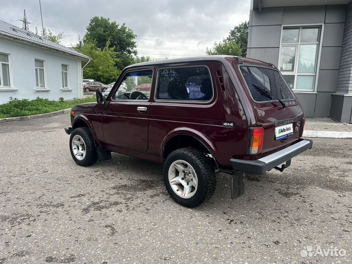 LADA 4x4 (Нива) 1.7 МТ, 2011, 114 000 км