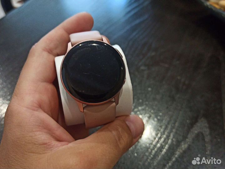 Продам часы