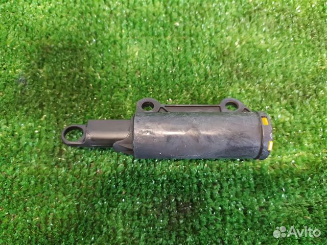 Амортизатор бардачка Peugeot 407 (6E) 2005