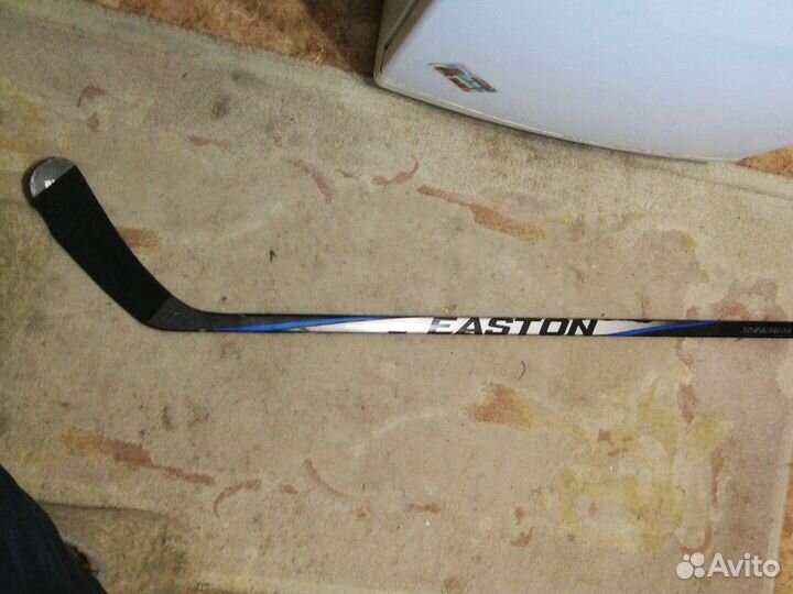 Клюшка хоккейная правый хват взрослая