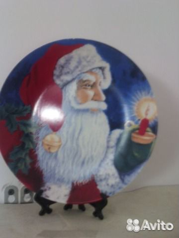 Тарелка на подставке