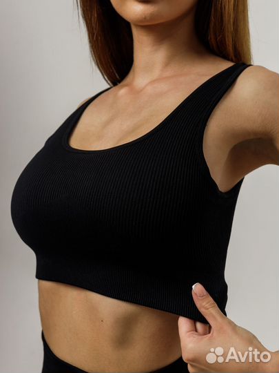 Спортивный костюм женский