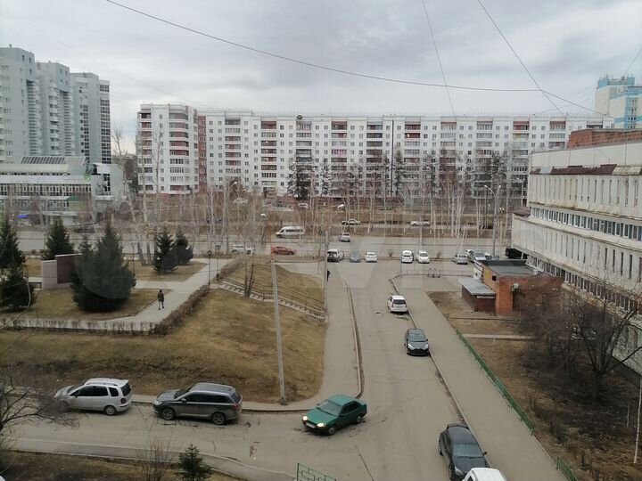 Доля в 3-к. квартире, 66,4 м², 5/9 эт.