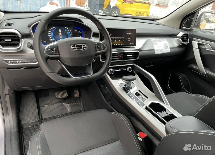 Требуется водитель в штат на авто компании