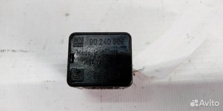 Реле поворотов Opel Omega A