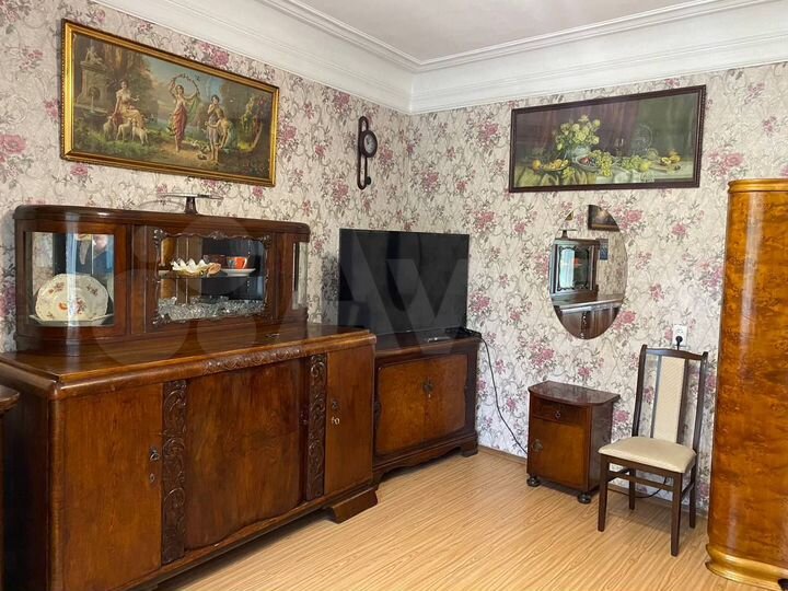 2-к. квартира, 40 м², 1/2 эт.