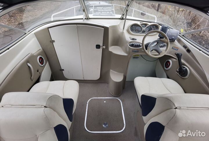 Каютный Катер Bayliner Capri