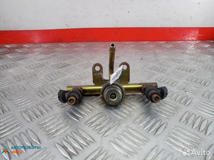 Топливная рампа Subaru Forester 2 (SG) рест. 2006