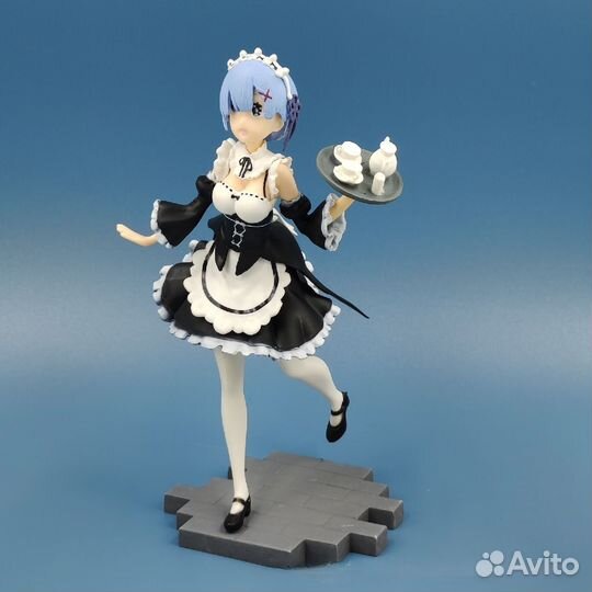 Аниме фигурка рем