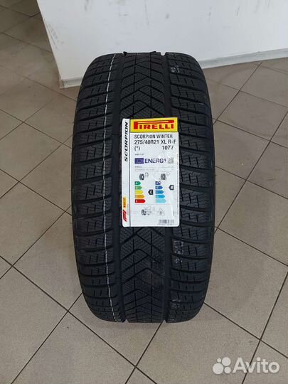Pirelli Scorpion Winter 315/35 R21 и 275/40 R21
