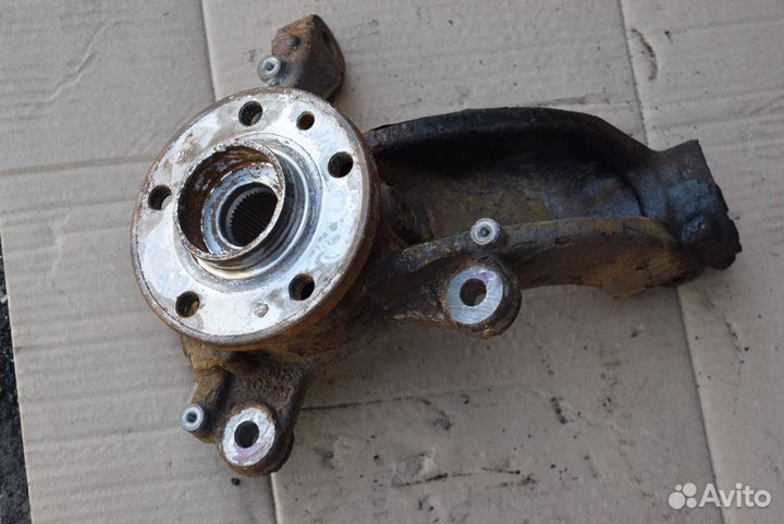 Ступица передняя правая Volvo XC60 рест. 2016