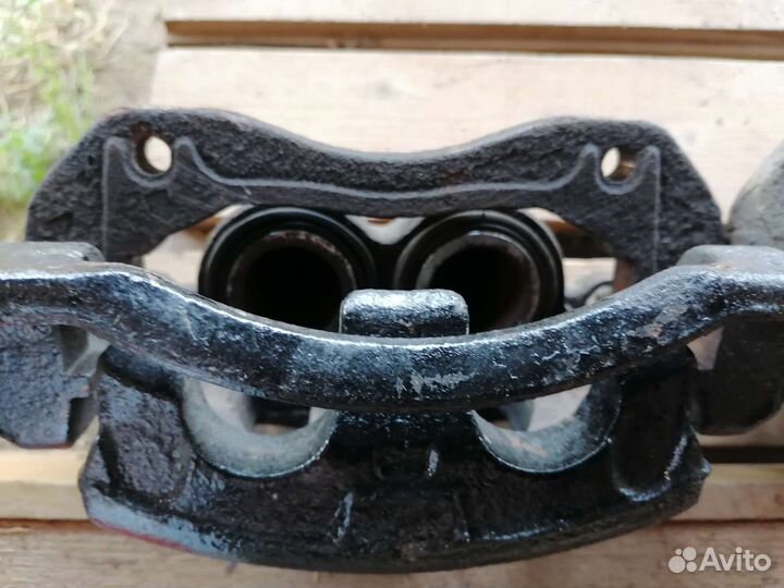 Суппорта оригинал передние и задние левый и правый