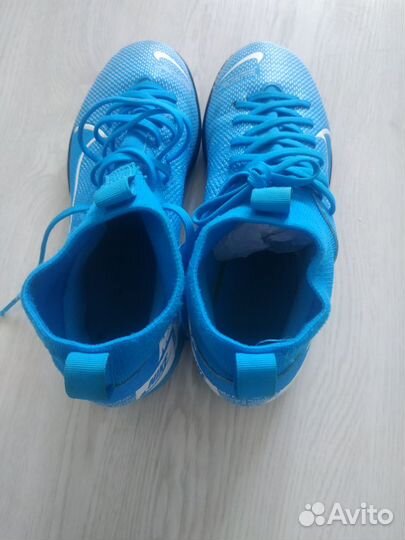 Футбольные бутсы для мальчика