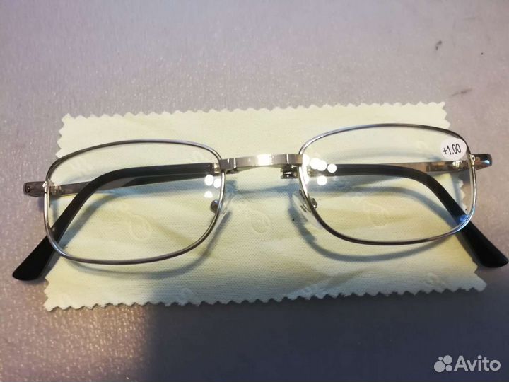 Очки складные для чтения с футляром
