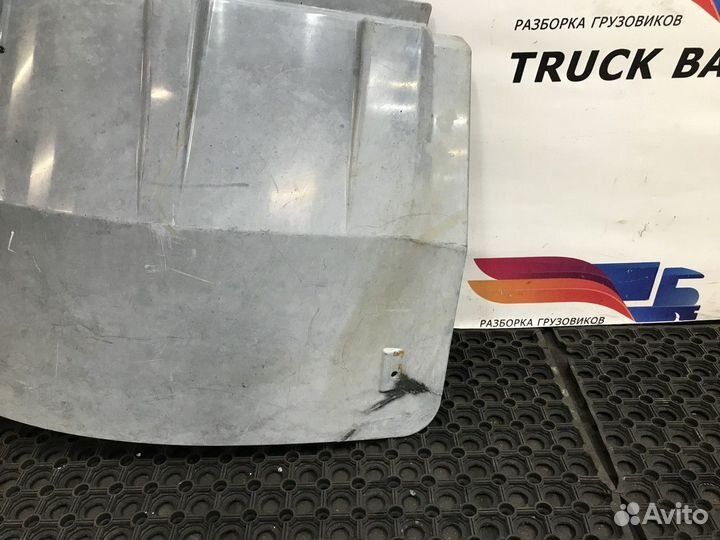 Подкрылок левый Daf XF105