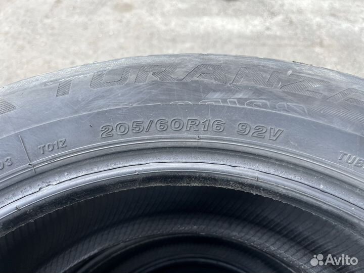 Bridgestone Turanza T001 205/60 R16 92V