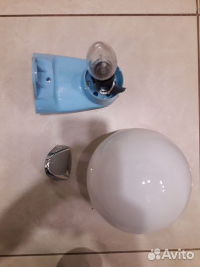 Настенный светильник бра