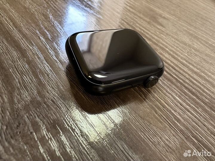 Apple watch series 7 45mm