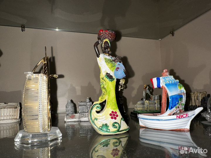 Фарфоровые статуэтки