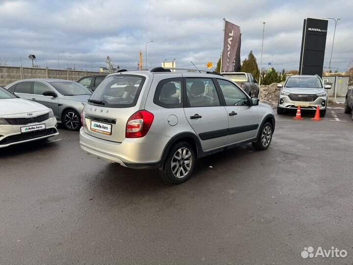 LADA Granta 1.6 МТ, 2022, 39 100 км