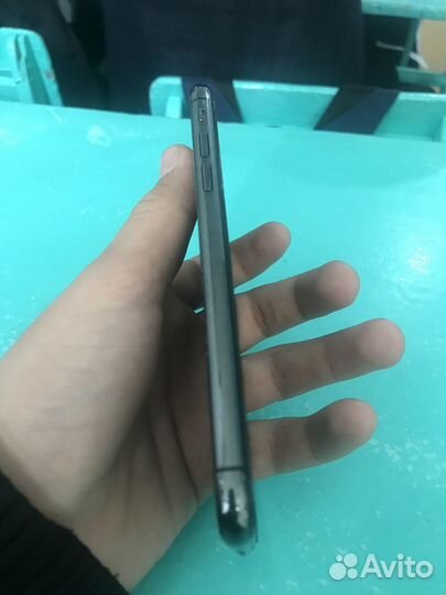 iPhone Xs, 64 ГБ