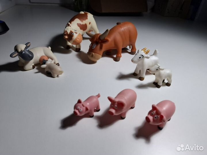 Набор фигурок животных