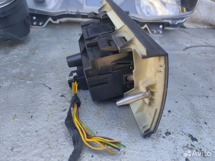 Блок управления светом бмв Е90