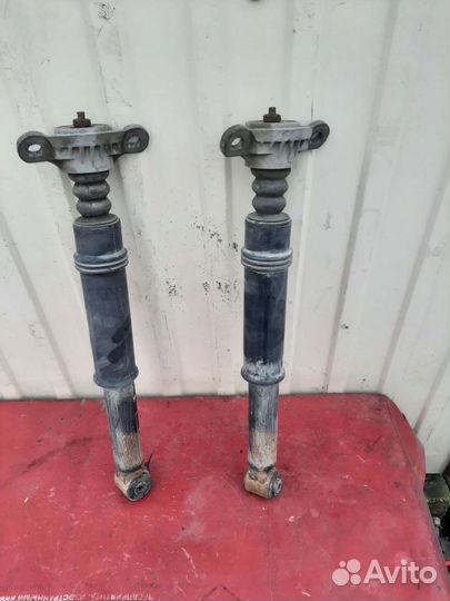 Задние стойки Пежо 308