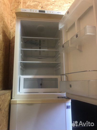 Продам холодильник бу самсунг