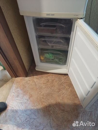 Продается холодильник