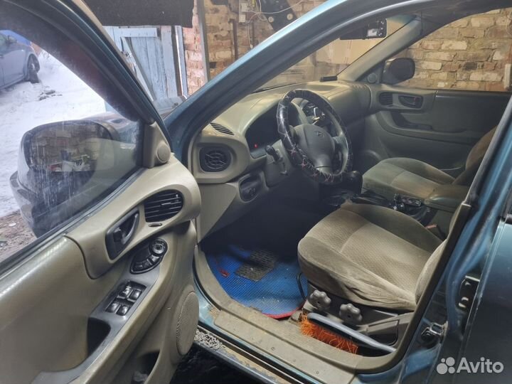 Салон Hyundai Santa Fe 1