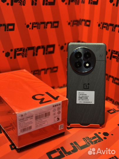 OnePlus 13, 12/256 ГБ