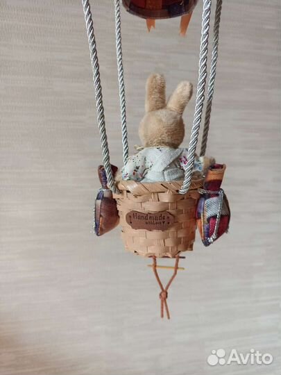 Зайка на шаре, оригинальный подарок для интерьера