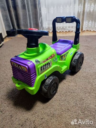 Детский трактор