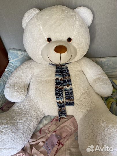 Большие плюшевые медведи