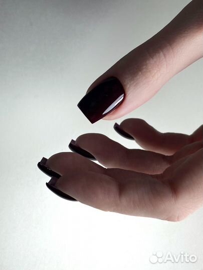 Маникюр/педикюр/покрытие под кутикулу