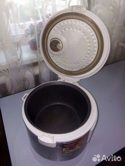 Мультиварка redmond б/у