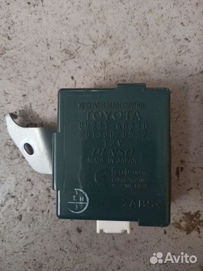 Блок управления центральным замком прадо Toyota Pr