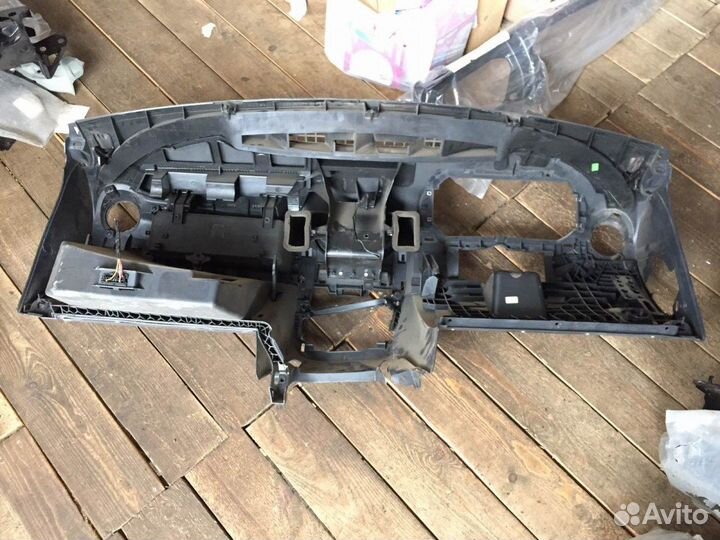 Торпедо Renault Logan 2004-2016