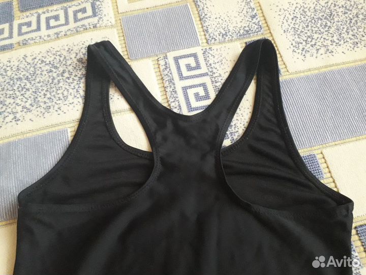 Купальник для девочки на рост 134-140