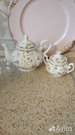 Сервиз чайный с манежницей